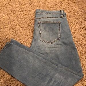 Gap size 6/28 ankle Jean